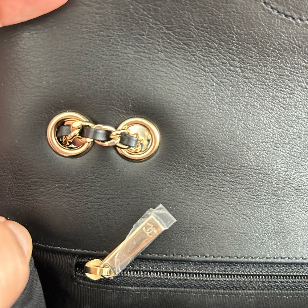 Chanel Chevron Statement Flap - image 8